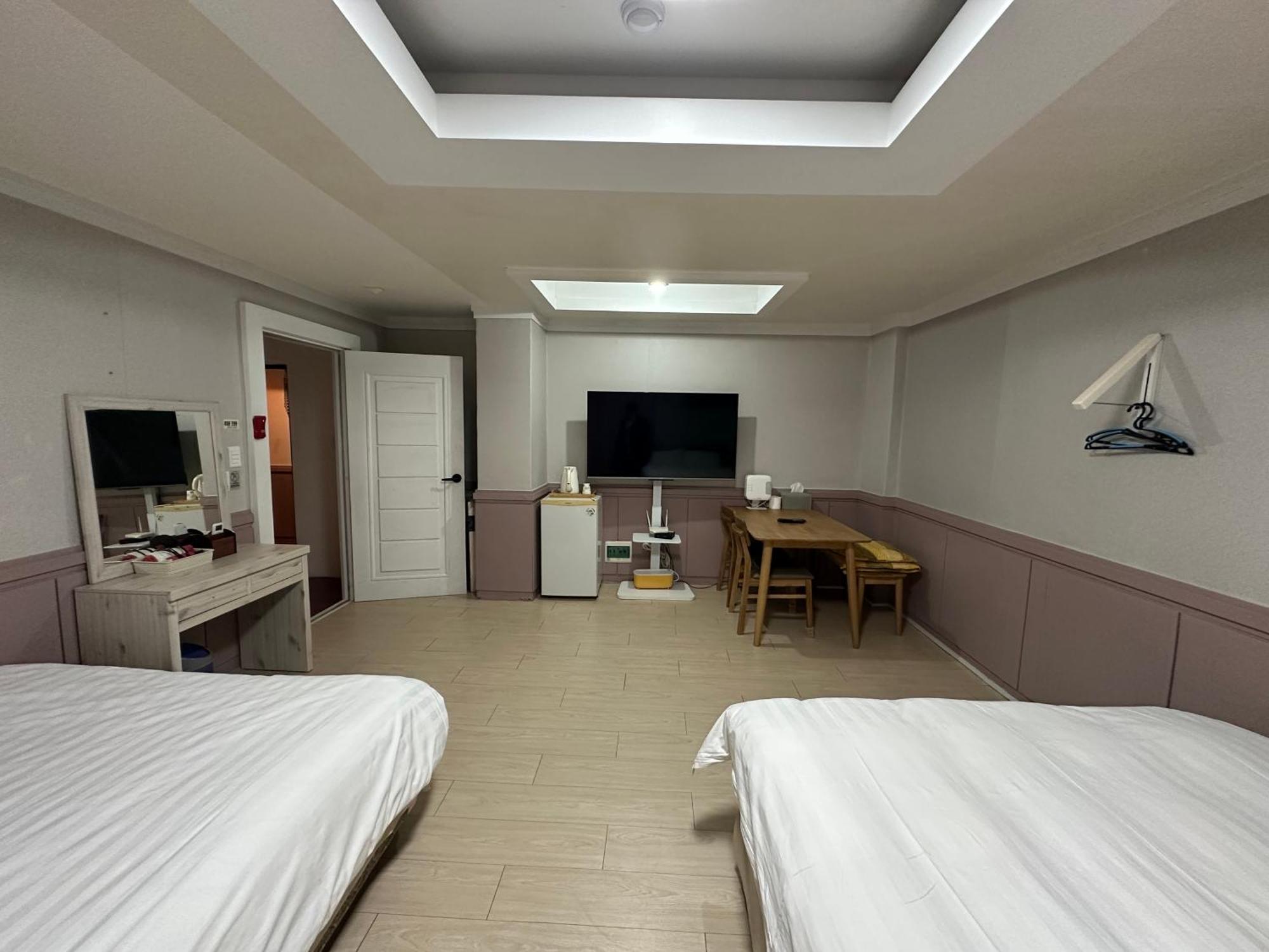 Daegu Dongseongro Gyeong'S Hostel Exterior foto