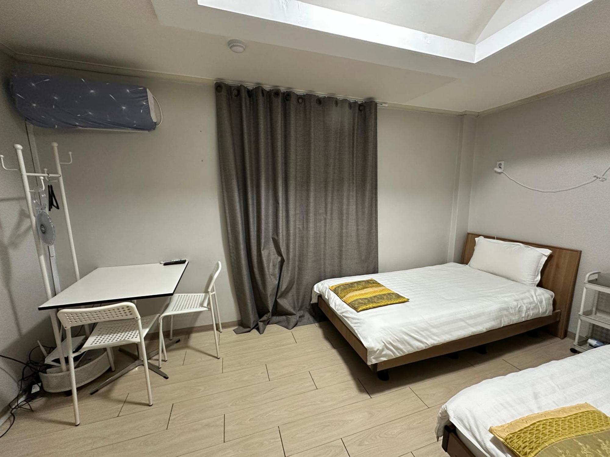 Daegu Dongseongro Gyeong'S Hostel Exterior foto