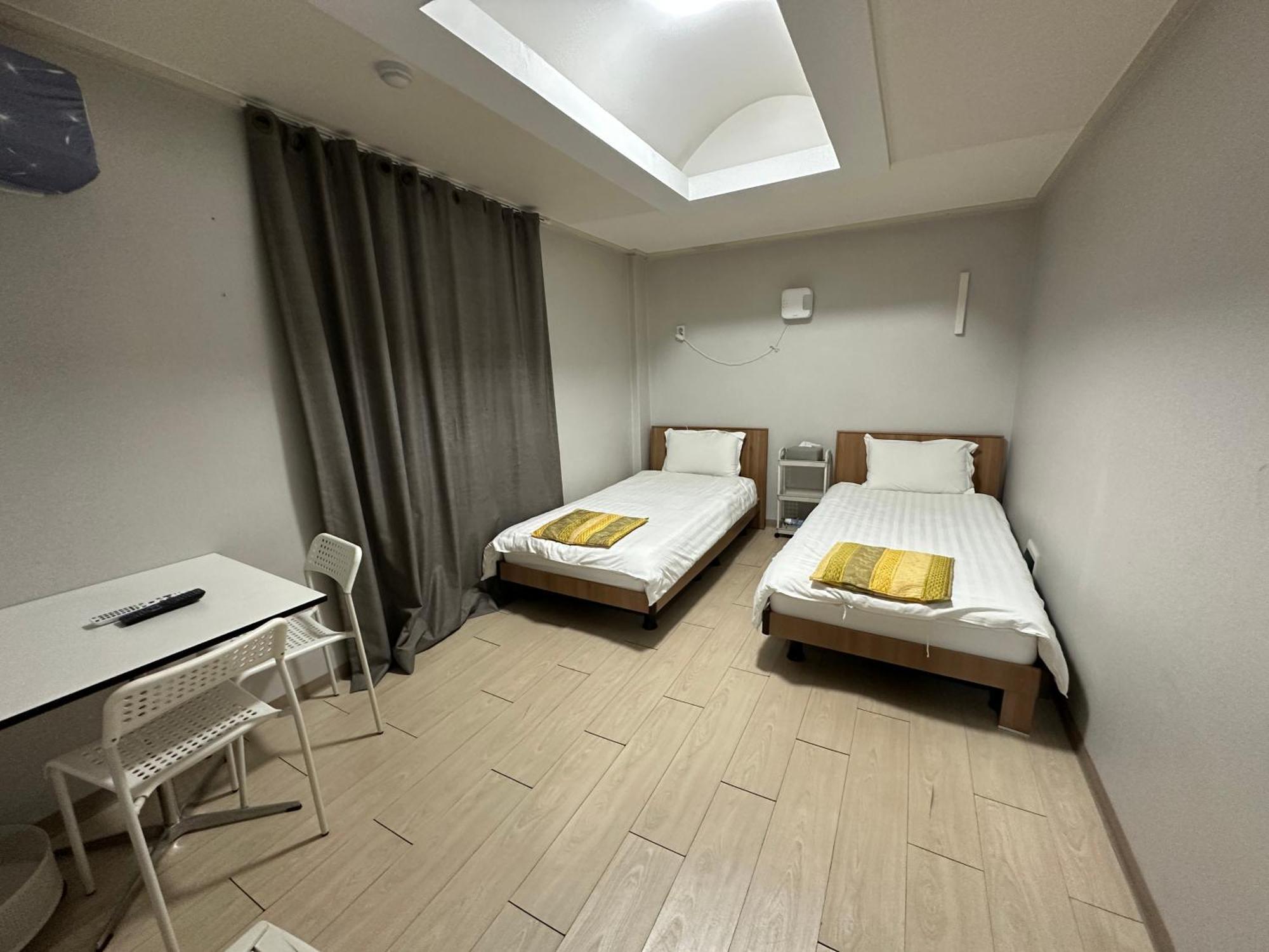 Daegu Dongseongro Gyeong'S Hostel Exterior foto