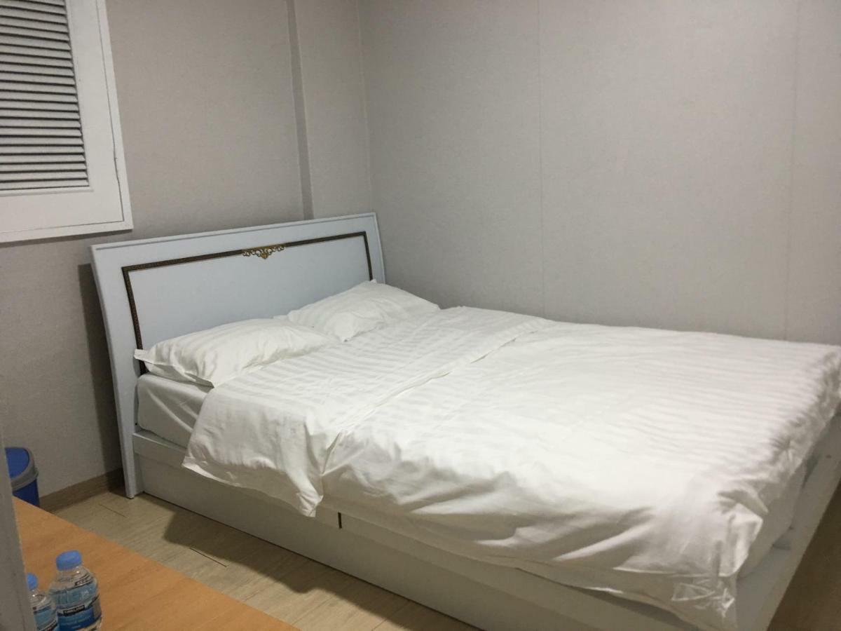 Daegu Dongseongro Gyeong'S Hostel Exterior foto