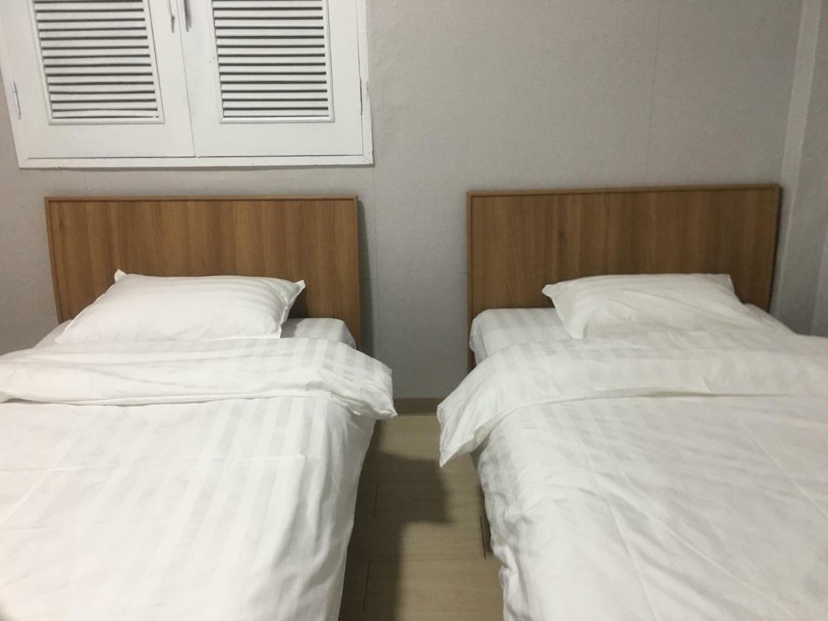 Daegu Dongseongro Gyeong'S Hostel Exterior foto